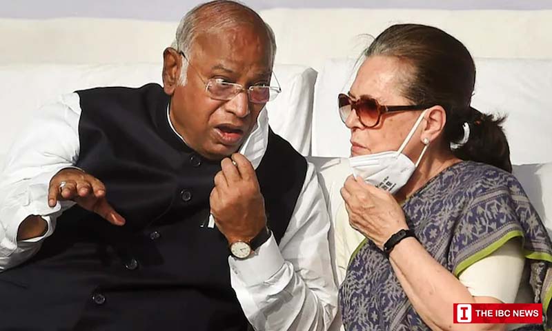 Mallikarjun Kharge sonia gandhi