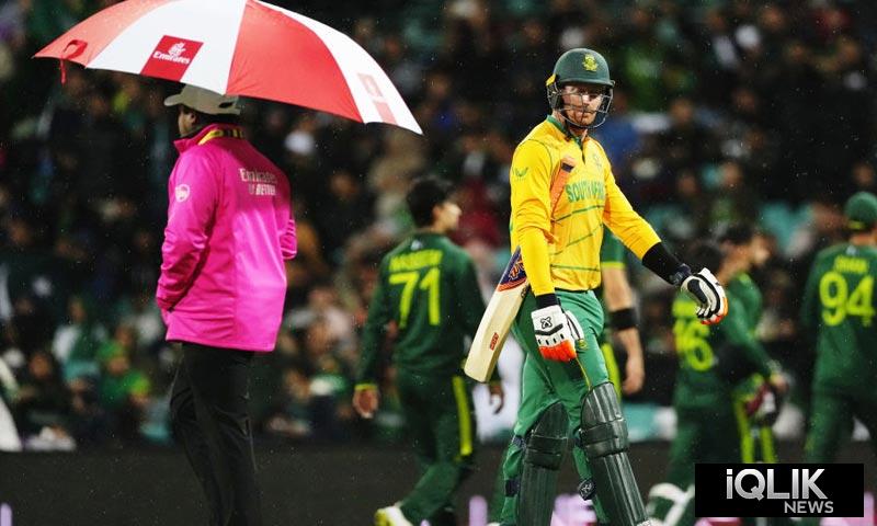 Pakistan defeats South Africa